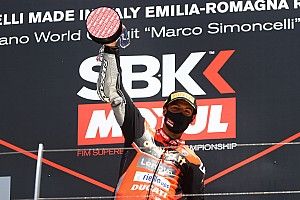 Rinaldi sorprende y gana en Misano