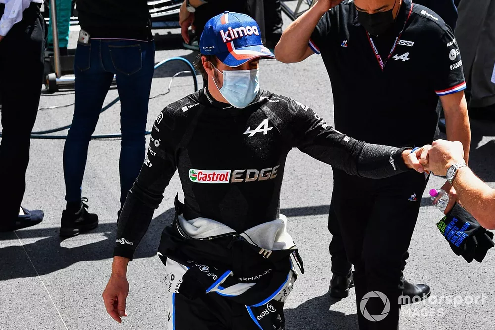 Fernando Alonso, Alpine F1, on the grid