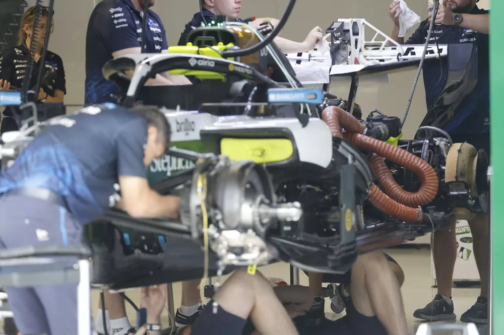 Detalles técnicos del Williams FW48