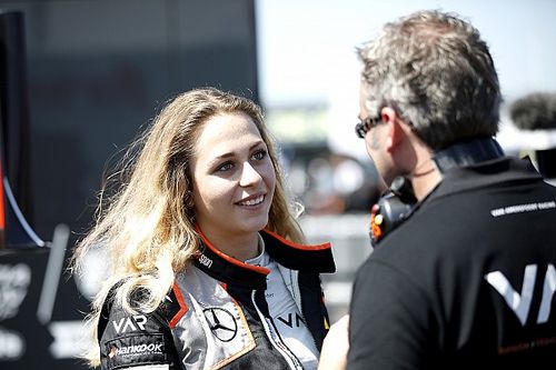 Sophia Floersch se pasa a la F&oacute;rmula Regional Europea