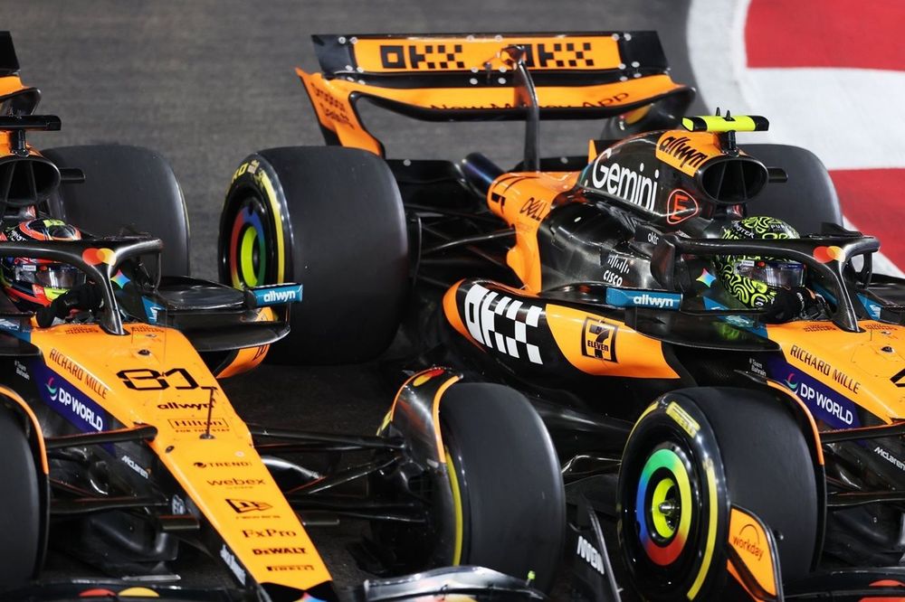 Lando Norris, McLaren, Oscar Piastri, McLaren