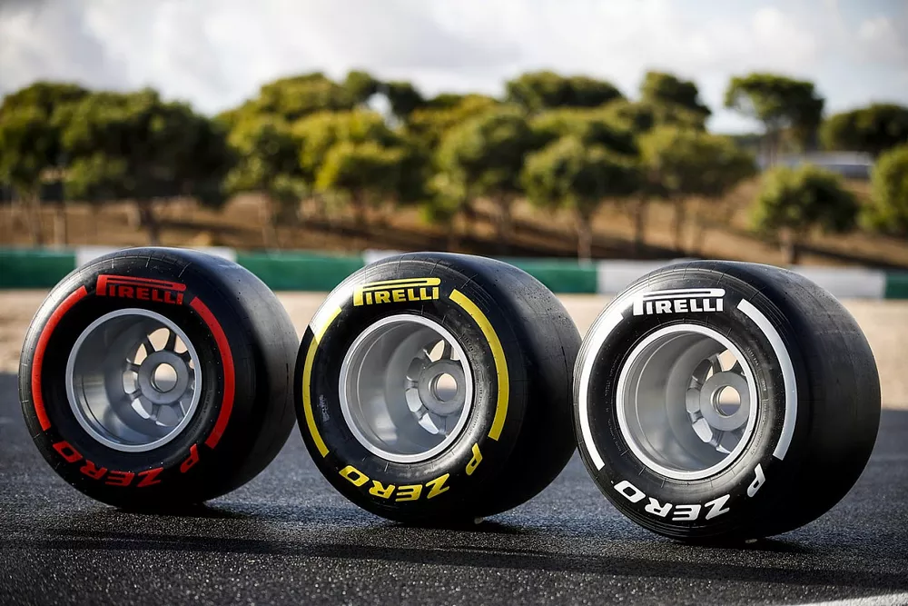 Neum&aacute;ticos Pirelli