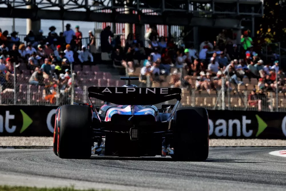 Esteban Ocon, Alpine A524
