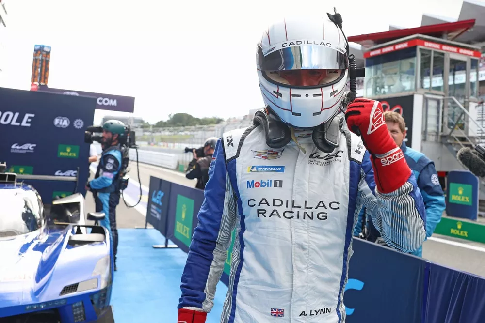 Pole sitter #2 Cadillac Racing Cadillac V-Series.R: Alex Lynn