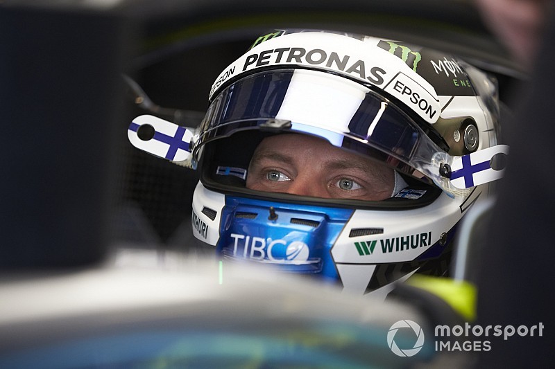 Wolff sets target for Bottas to keep Mercedes seat