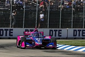 Detroit IndyCar: Rossi lidera segundo entrenamiento, O'Ward en 12°