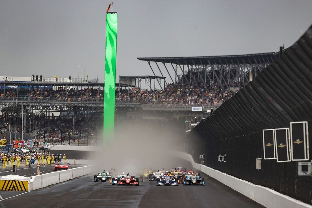 Will Power, Team Penske Chevrolet, Alex Palou, Chip Ganassi Racing Honda lideran en la salida