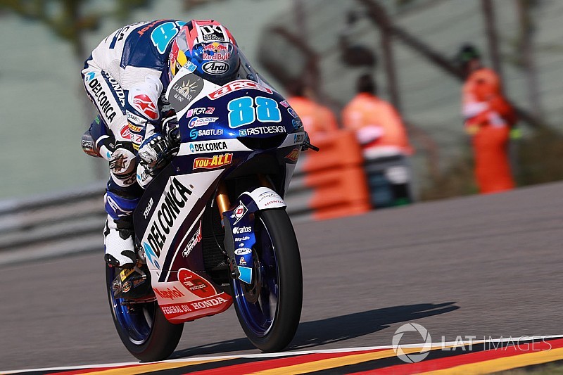 Sachsenring Moto3: Martin leads Bezzecchi for fifth win of 2018