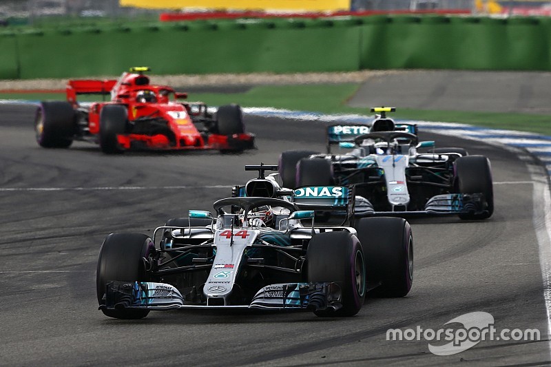Mercedes explica ordem de equipe a Bottas no fim