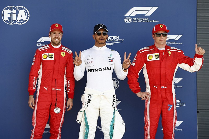 Hamilton: a rajongók nélkül nem jött volna össze a pole a Brit GP-n