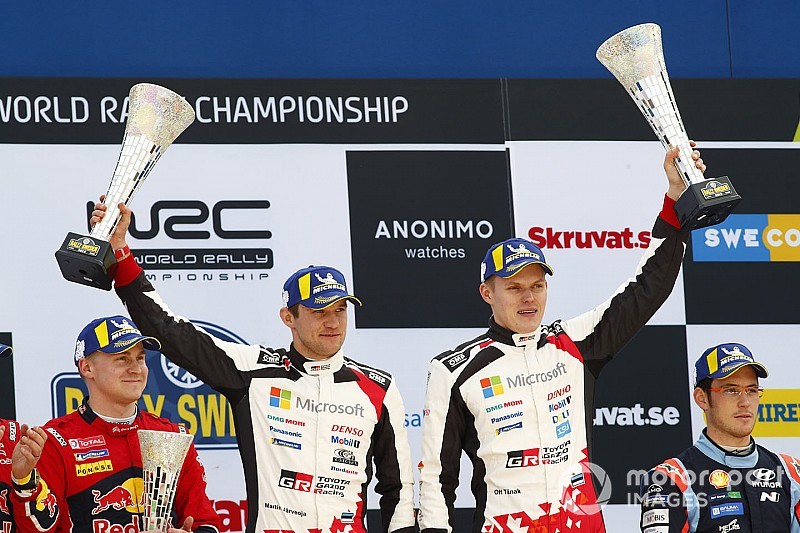 Tanak sella su victoria en Suecia al ganar la última especial