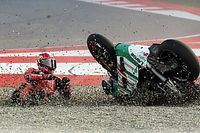 Sin sanci&oacute;n el choque de Bradl con Augusto Fern&aacute;ndez y Pol Espargar&oacute;