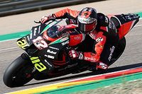 Aprilia saca a Vi&ntilde;ales de su zona de confort