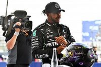 Los comisarios cambian y reducen la sanci&oacute;n a Hamilton en Rusia