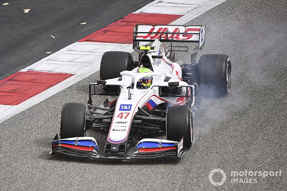 Mick Schumacher, Haas VF-21 