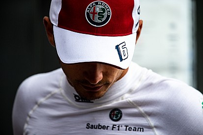 Titularisé par Ferrari, Leclerc rend hommage à son père et à Jules Bianchi