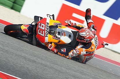 Márquez: “Estaba dando vueltas por la grava pensando en la segunda moto”