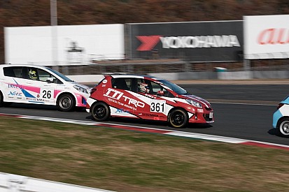 Alinka tuntaskan Netz Cup Vitz Race di Jepang