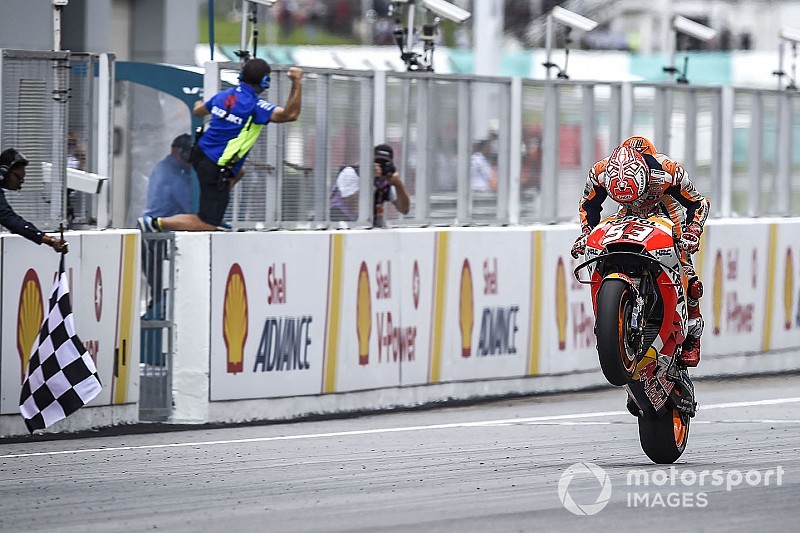 Fotogallery MotoGP: Marc Marquez vince in rimonta il GP della Malesia