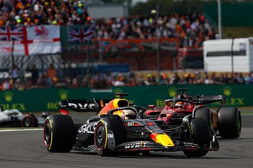 Co op&oacute;źnia plany wsp&oacute;łpracy Porsche i Red Bulla?