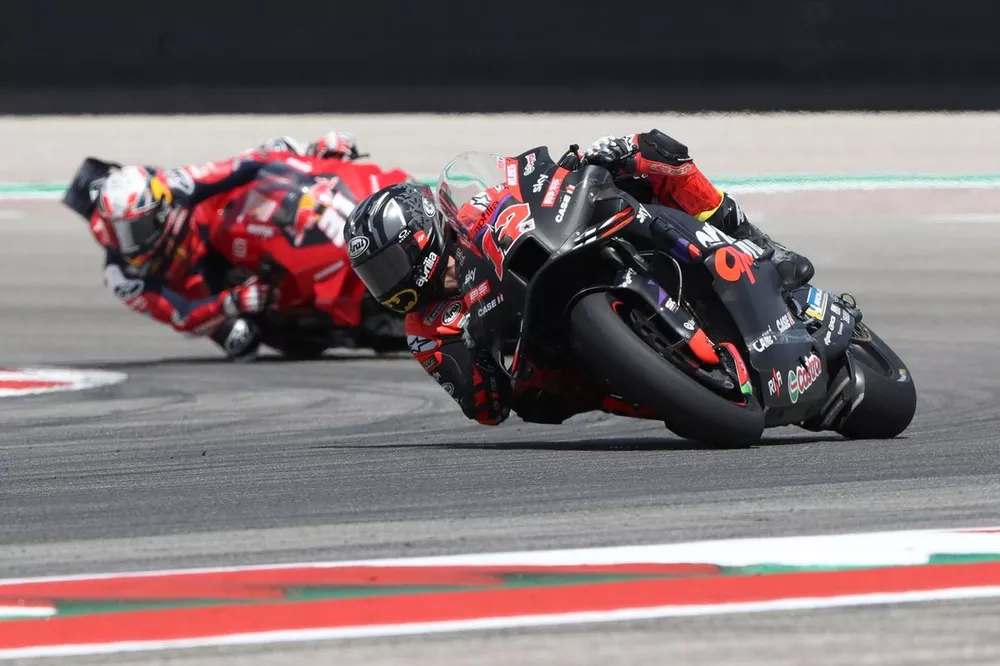 Maverick Vinales, Aprilia Racing Team