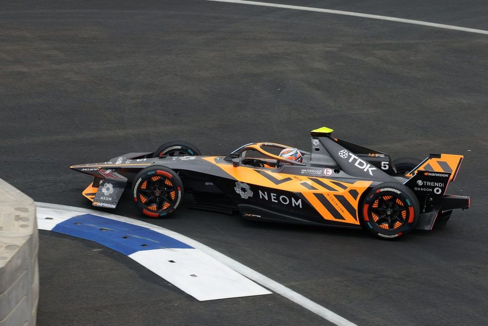 Taylor Barnard, NEOM McLaren Formula E Team