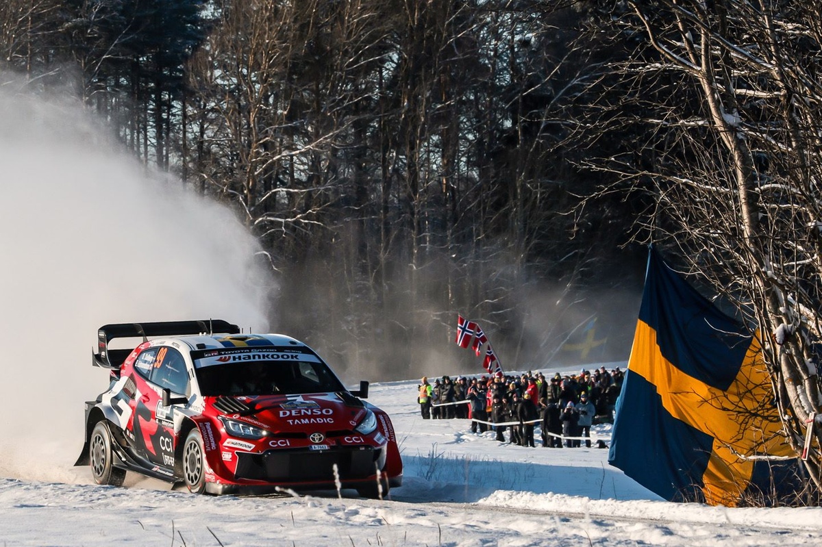 WRC Sweden: Solberg sets the pace to grab early lead