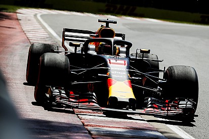 Ricciardo cambió al set-up de Verstappen