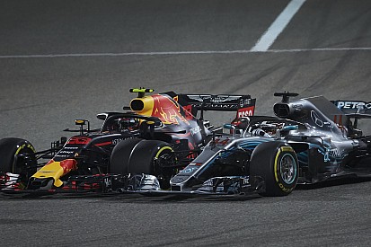Hamilton: Verstappen olgunca kararlar veremiyor