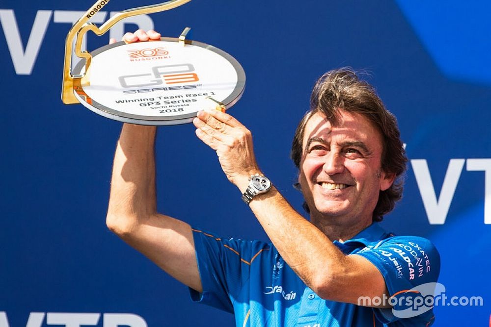 Podium: Adrian Campos