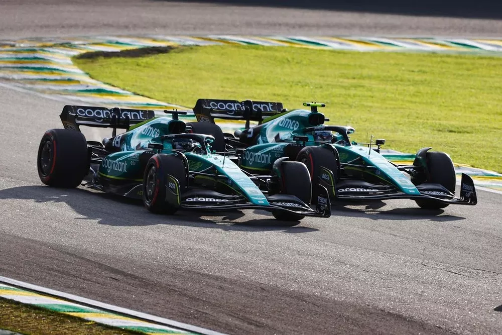 Lance Stroll, Aston Martin AMR22, batallas con Sebastian Vettel, Aston Martin AMR22