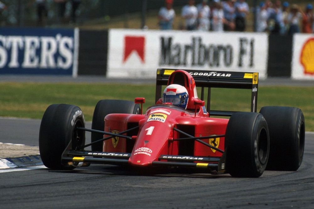 Race winner Alain Prost, Ferrari 641/2