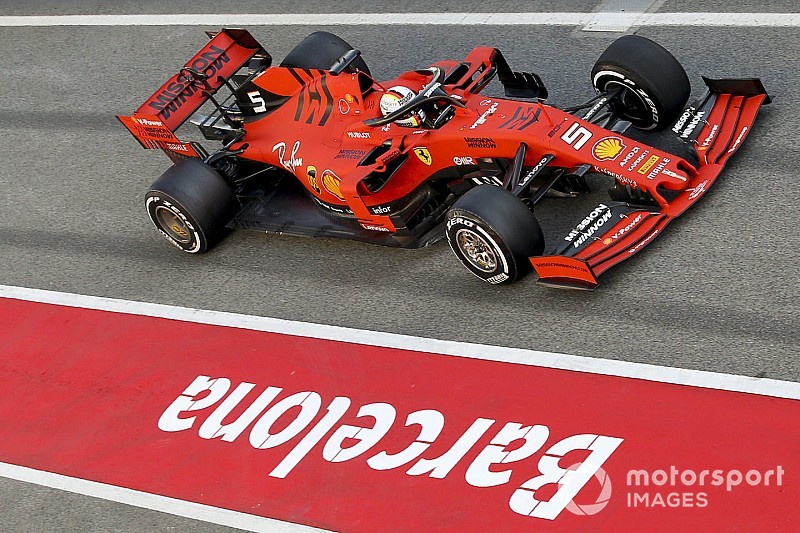 A Ferrari már az első F1-es tesztnapon 787 kilométert tesztelt