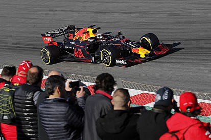Fotogallery F1: il binomio Red Bull-Honda nell'esordio dei test invernali di Barcellona