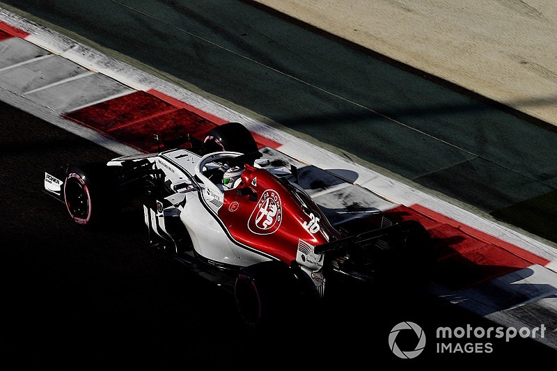 A Sauber február 18-án leplezi le Giovinazzi és Räikkönen autóját