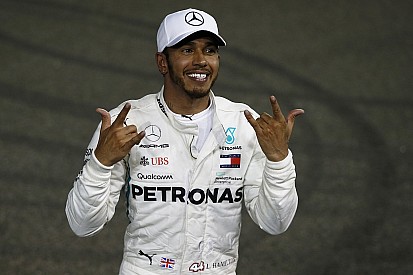 Abu Dhabi GP: Hamilton wins as Hulkenberg rolls