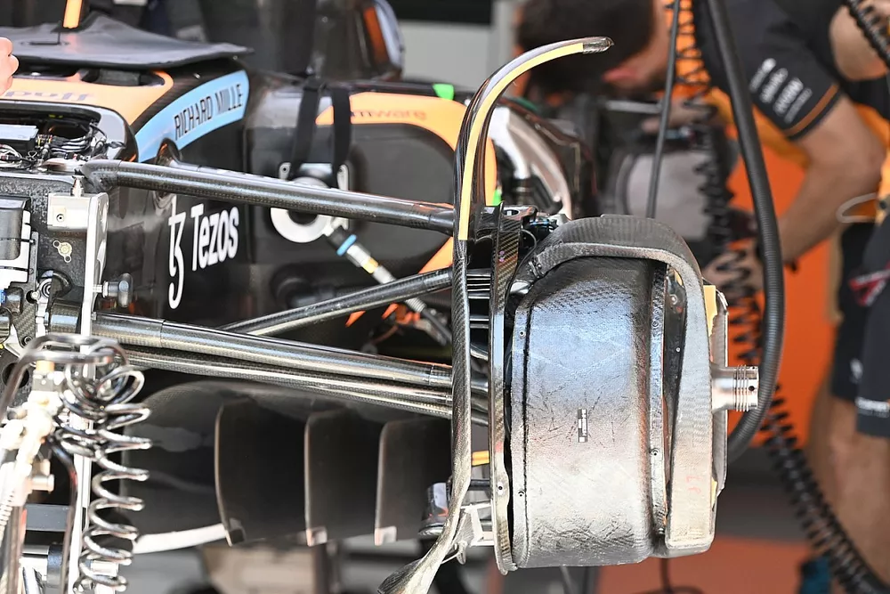 Frein de la McLaren MCL36