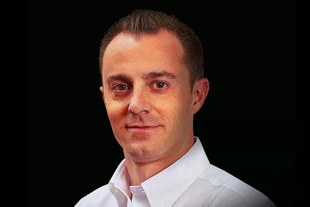 Bertrand Baguette, Nissan