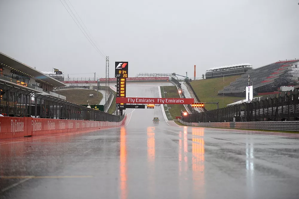 Lluvia en el Circuito de las Américas de Austin