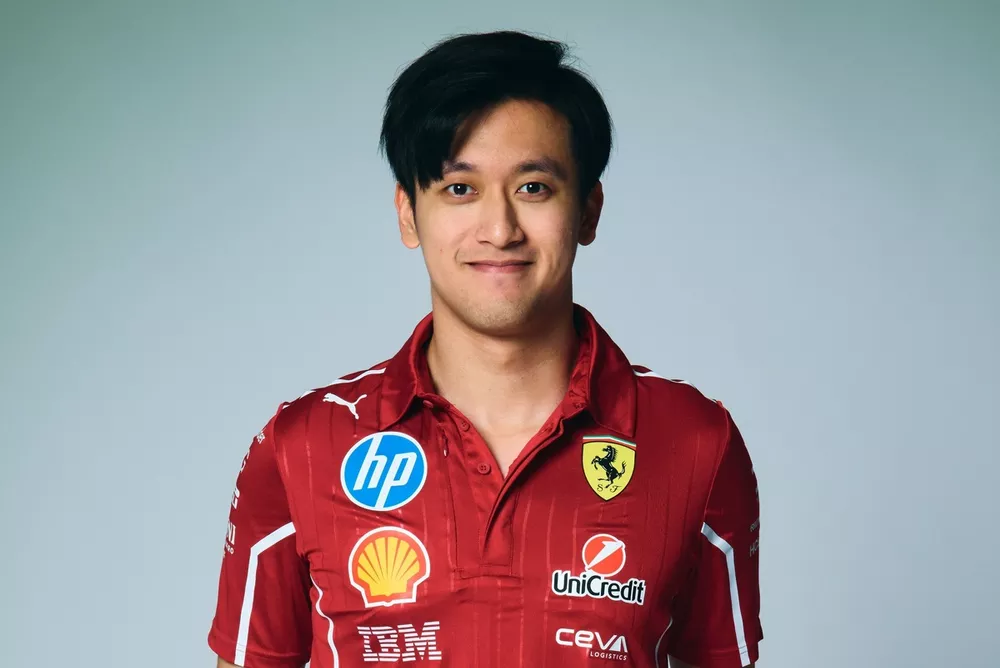 Zhou Guanyu, Ferrari