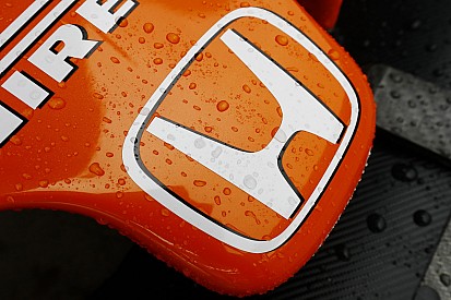 McLaren: Fikir ayrılığı nedeniyle Honda ile devam edemezdik