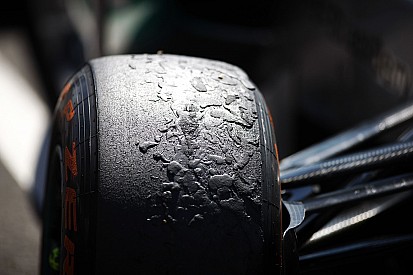 ¿Qué es el 'graining' de los neumáticos de F1?