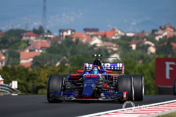 Carlos Sainz Jr., Scuderia Toro Rosso STR12