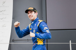 Podium: race winner Nicholas Latifi, DAMS