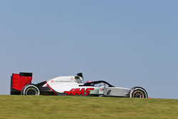 Romain Grosjean, Haas F1 Team VF-16 met Halo cockpitbescherming