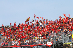 Marquez fans
