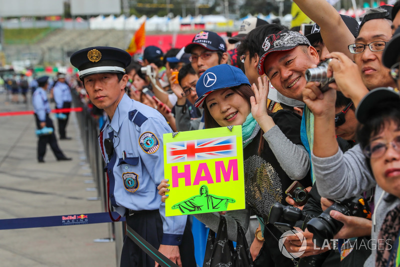 Fans
