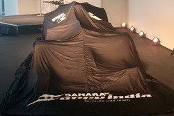 Накритий болід Sahara Force India F1 VJM10