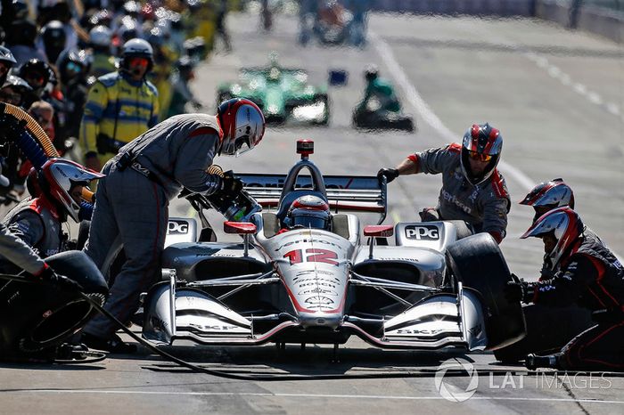 Will Power, Team Penske Chevrolet pit stop
