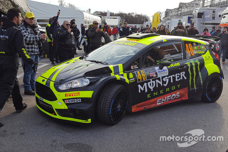 Валентино Росси, Карло Кассина, Ford Fiesta WRC